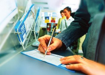 Các ngân hàng “đua” phát hành chứng chỉ tiền gửi