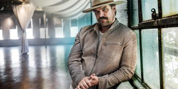 David Harbour 7