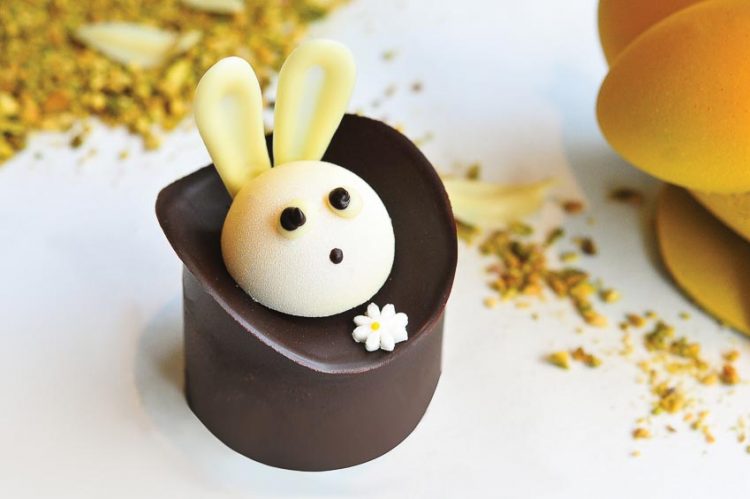 Buffet trà chiều phong cách lễ Phục sinh tại Park Lounge