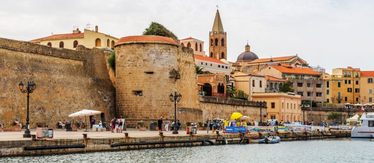 Phố biển buổi xế chiều 2