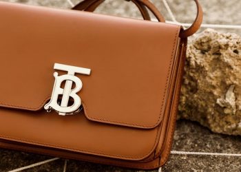TB Bag của Burberry 2