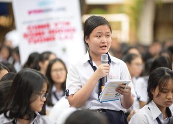 Hàng chục ngàn học sinh THPT tham gia chương trình Tư vấn mùa thi 2019 “Cùng VTM định hướng tương lai”