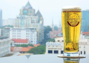 Nhập tiệc giống như năm 1959