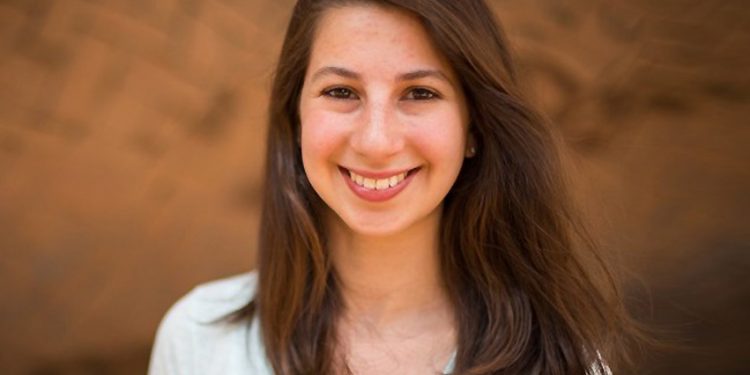 Cô gái nghĩ ra thuật toán giúp lần đầu tiên chụp được ảnh “Hố đen” vũ trụ