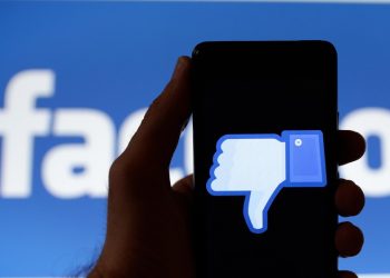 Thêm sự cố rò rỉ thông tin hàng triệu người dùng Facebook