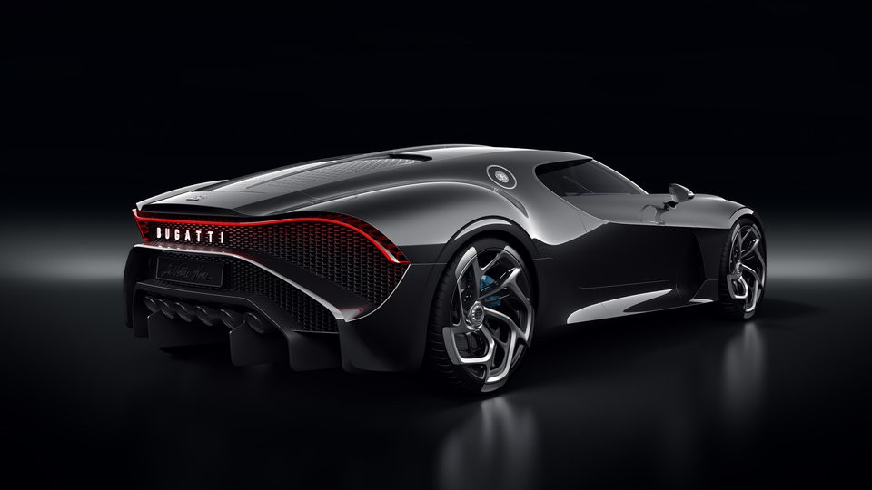 Cận cảnh chiếc siêu xe La Voatio Noire trị giá 19 triệu USD của Bugatti - 02