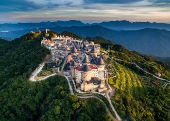 Trải nghiệm mùa hè 2019 với những điểm đến mới tại Việt Nam - 0