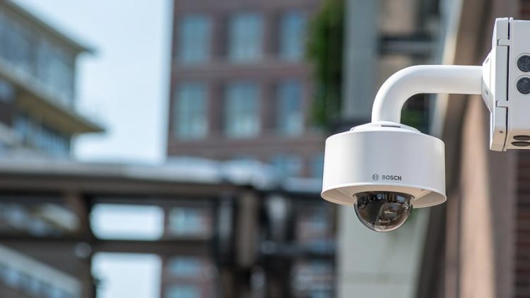 Bosch giới thiệu dòng camera bán cầu cố định FLEXIDOME IP starlight 8000i mới