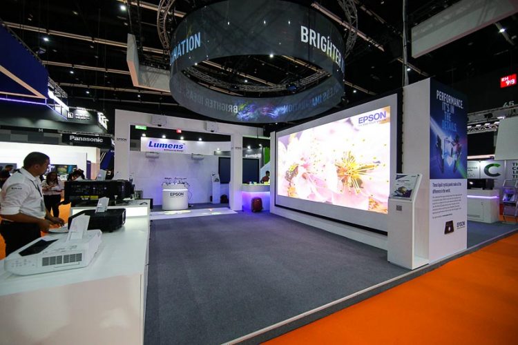 Epson ra mắt máy chiếu sử dụng công nghệ 3LCD tại Infocomm Đông Nam Á 2019 2
