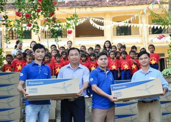 Hành trình mang gió yêu thương về tổ ấm 2