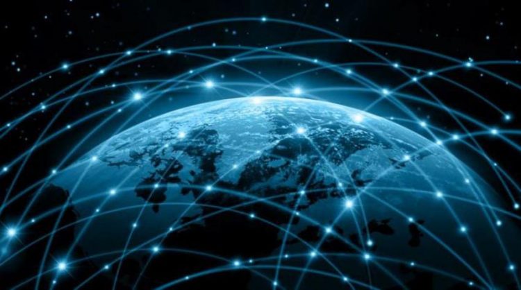 Thế giới nay uống thông tin như uống nước