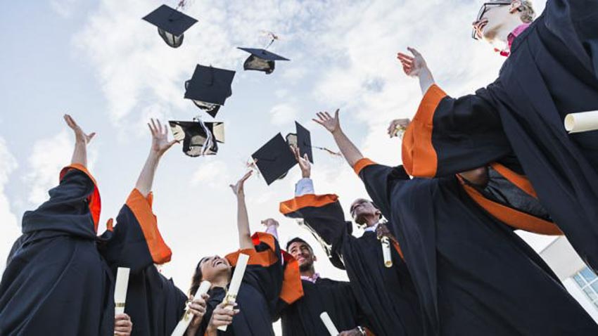 Từ lạm phát tốt nghiệp hạng nhất đến kỳ thị trong xét tuyển đại học 5