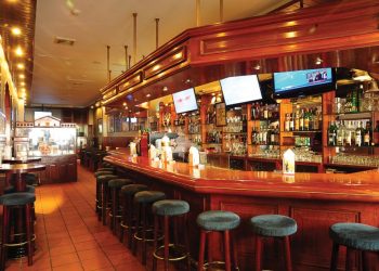 Nhà hàng Đức Bảo - Gartenstadt mừng sinh nhật lần thứ 27 2