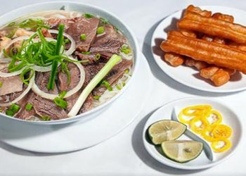 phở tái lăn