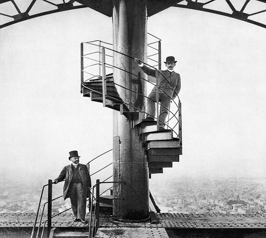 Tác giả đích thực thiết kế tháp Eiffel ở Paris vào tháng 6.1884 là hai kỹ sư Maurice Koechlin & Émile Nouguier