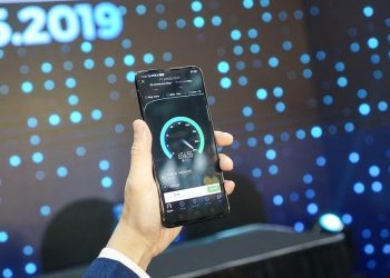 Viettel sử dụng điện thoại OPPO thử nghiệm mạng 5G đầu tiên tại Việt Nam 1