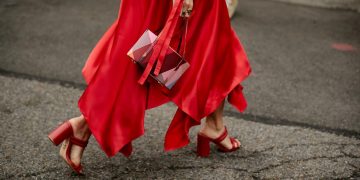 Quyến rũ đôi giày cao gót đỏ