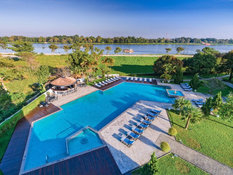 Khách sạn Azerai La Residence Huế 13