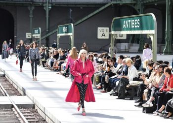 Chanel Resort 2020: Góc nhìn mới của Virginie Viard