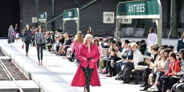 Chanel Resort 2020: Góc nhìn mới của Virginie Viard