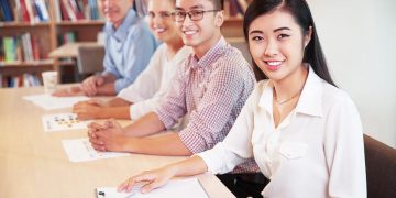 Du lịch kết hợp thăm con đi du học