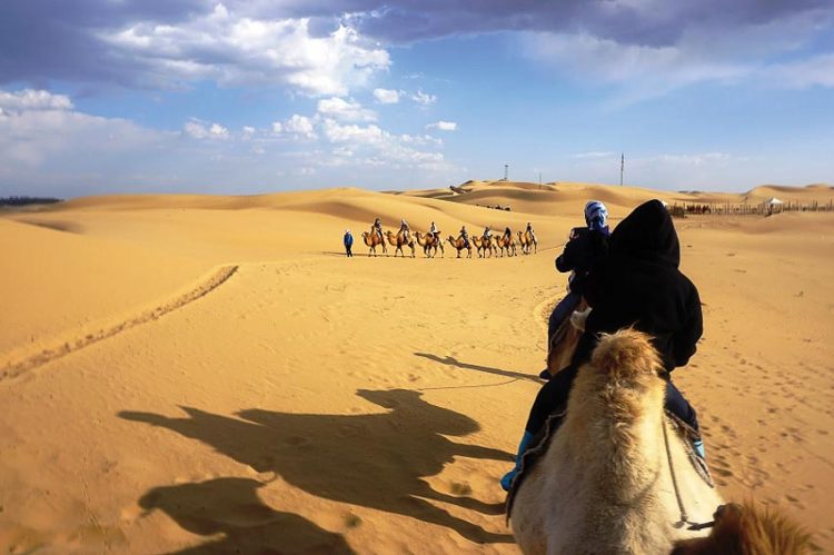 Du lịch Nội Mông - Trải nghiệm mùa hè độc đáo ở sa mạc