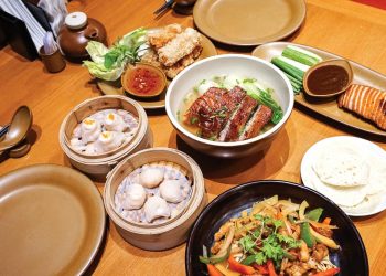 Gian hàng hưởng ứng festival biển và năm du lịch quốc gia 2019