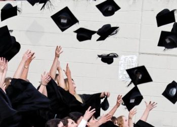 Malaysia cảnh báo vấn nạn bằng cấp giả