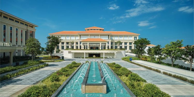 Khu nghỉ dưỡng Sheraton Grand Đà Nẵng 1