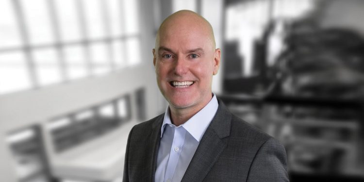 Ông Carey Chambers - CEO USHome 3