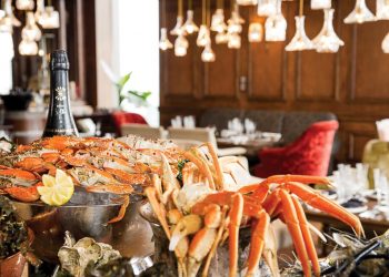 Tiệc trưa muộn Brunch Club tại Hôtel Des Arts Saigon