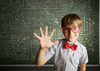 Theo nghiên cứu ở Harvard, những người thành công nhất có cha mẹ đóng 8 vai trò như sau - 01