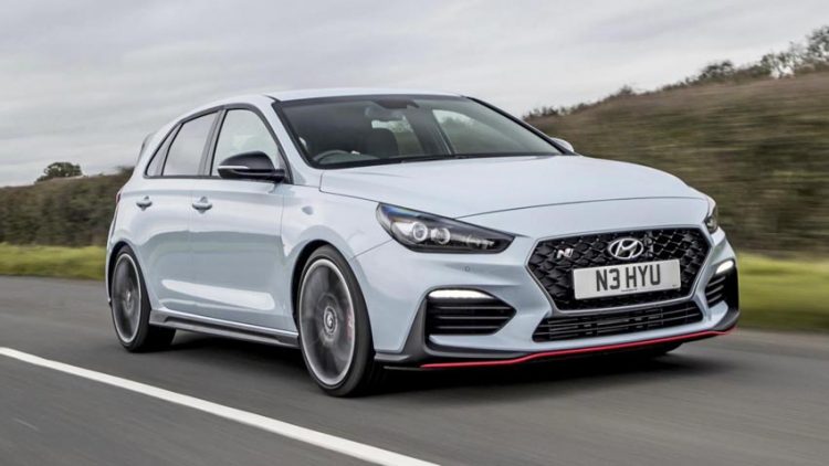 Hatchback i30 của Hyundai vượt mức doanh số 1 triệu xe ở châu Âu - 00