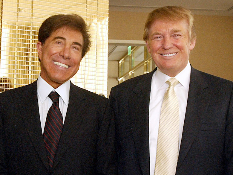 Ông trùm sòng bạc Steve Wynn (phải) đã quyên góp hào phóng cho Đảng Cộng hòa. Ảnh: Polipace
