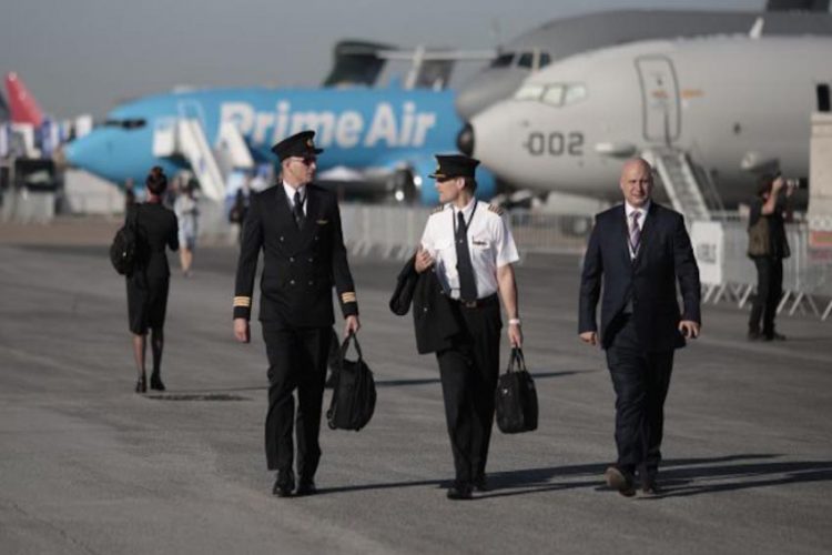 CEO Boeing Dennis Muilenburg: Thế giới cần 800.000 phi công