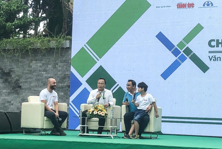 Nghệ sĩ Quyền Linh làm đại sứ Chiến dịch Chuyến xe văn minh