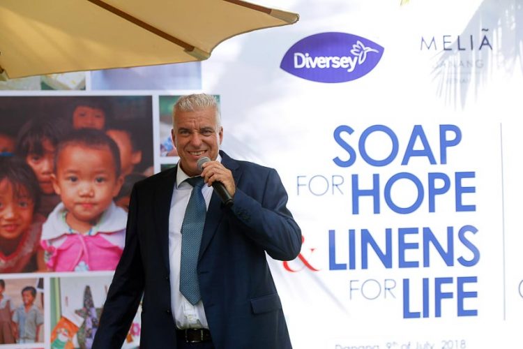 Melia Danang Beach Resort tham gia vào chiến dịch hạn chế rác thải nhựa - 1