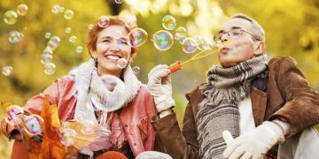 Những chuyện tình có thực ly kỳ đầy cảm xúc - 1