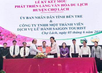 Saigontourist ký kết hợp tác phát triển du lịch tỉnh Bến Tre 1