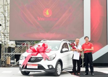 Vinfast tổ chức lễ bàn giao 650 xe Fadil đến những khách hàng đầu tiên