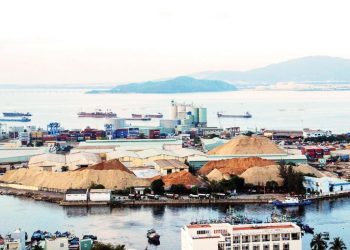 Quốc hội mổ xẻ cổ phần hoá doanh nghiệp chậm 1