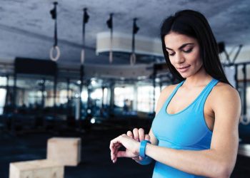 Smartband theo dõi sức khỏe 24/7 15