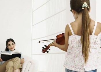 Bố mẹ trực thăng - sự riêng tư và tự chủ của con cái - 1