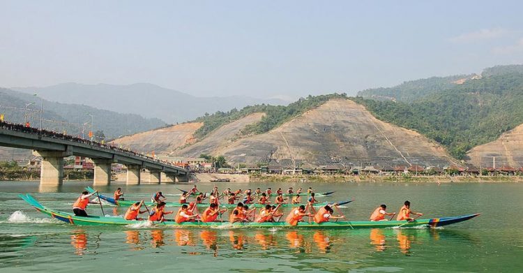 Thăm phố nhà sàn Mường Lay - 5