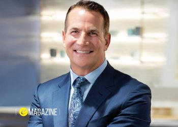 Ông David Kohler - Chủ tịch và CEO của Kohler - 1