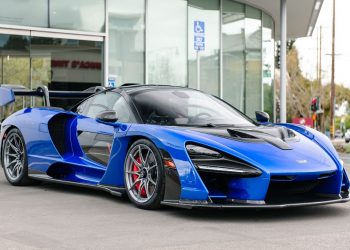 siêu xe McLaren Senna phiên bản màu xanh Vega Blue - 11