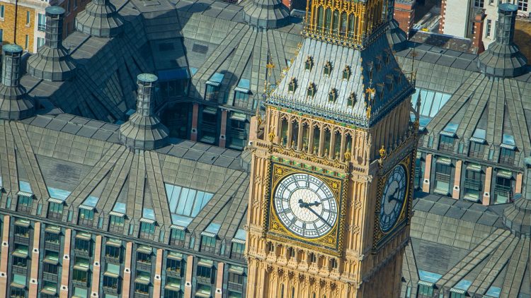 Tháp đồng hồ Big Ben đánh dấu sinh nhật lần thứ 160 lặng lẽ vì trong quá trình bảo dưỡng