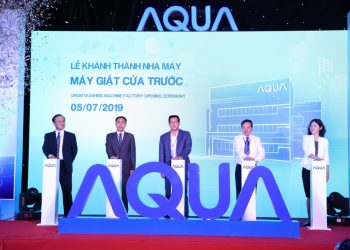 AQUA Việt Nam ra mắt sản phẩm máy giặt cửa trước với lồng giặt 525mm