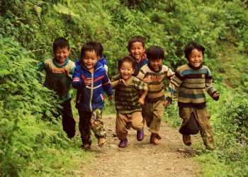 Bridgestone Việt Nam quyên góp 10.000 USD hỗ trợ dự án Phát triển trẻ thơ toàn diện - 1