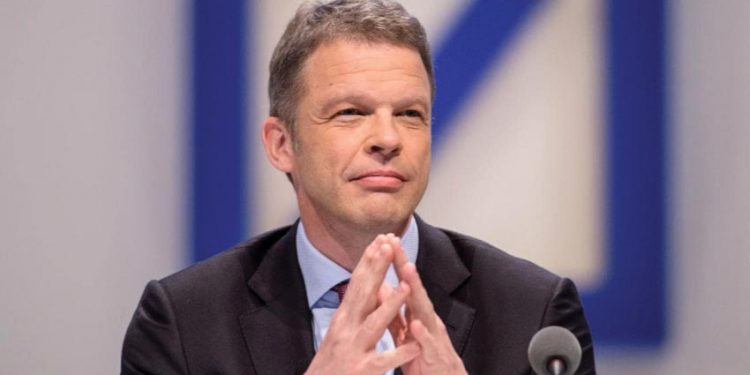 CEO Deutsche Bank viết gì trong thư gửi nhân viên về kế hoạch cải tổ?